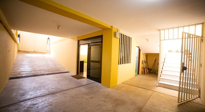 VENTA DE CASA DE 3 PISOS EN URB. LOS FICUS - PIMENTEL